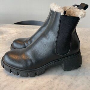 STEVE MADDEN Lug Sole Boots, Women's Size 8